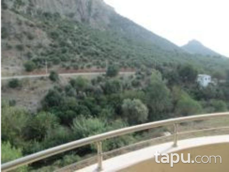 Adana Kozan Şevkiye Mahallesinde 3+1 152 m2 Daire