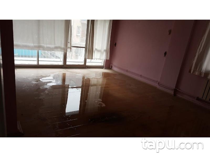 İzmir Konak Yavuz Selim Mahallesinde 102 m2 2+1 Daire