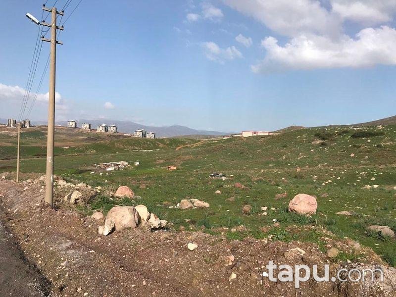 İzmir Çiğli Harmandalı Gazi Mustafa Atatürk Mahallesinde 6.171 m2 Arsa