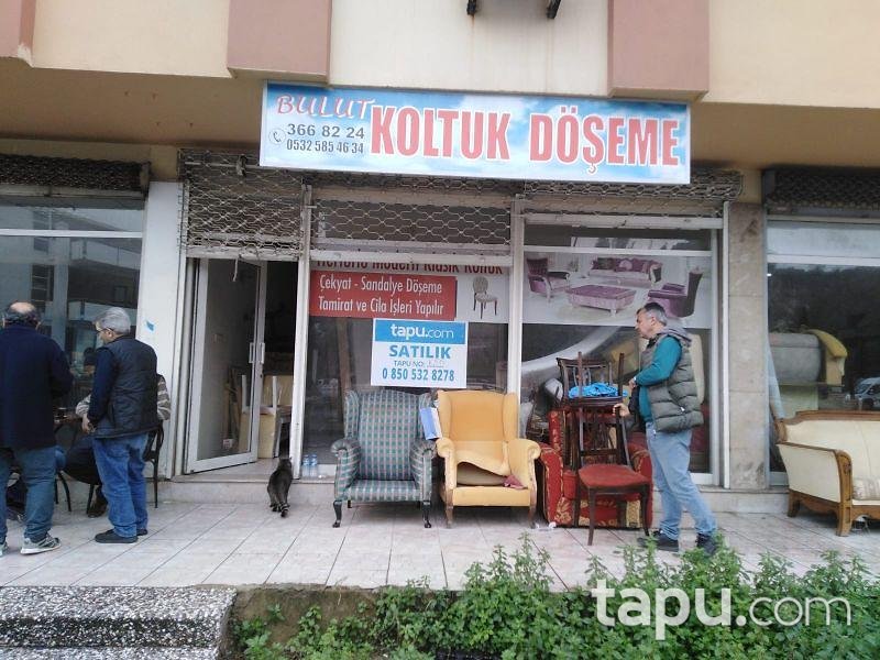 İzmir Karşıyaka Bahçelievler Mahallesinde 45 m2 Dükkan