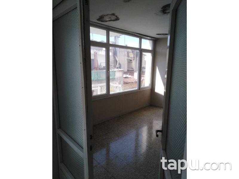 İzmir Karşıyaka Tuna Mahallesinde 114 m2 3+1 Daire