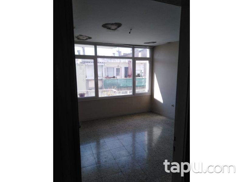 İzmir Karşıyaka Tuna Mahallesinde 114 m2 3+1 Daire