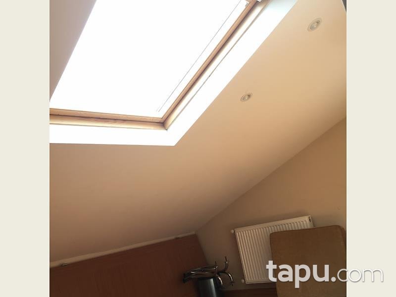 İstanbul Üsküdar Ferah Mahallesinde 6+2 Dubleks Daire