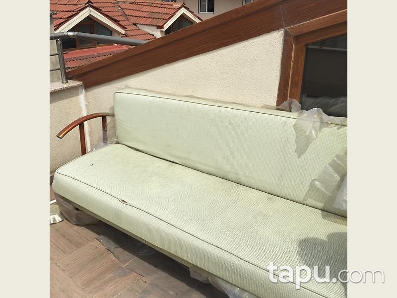 İstanbul Üsküdar Ferah Mahallesinde 6+2 Dubleks Daire