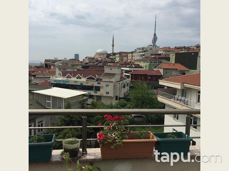 İstanbul Üsküdar Ferah Mahallesinde 6+2 Dubleks Daire