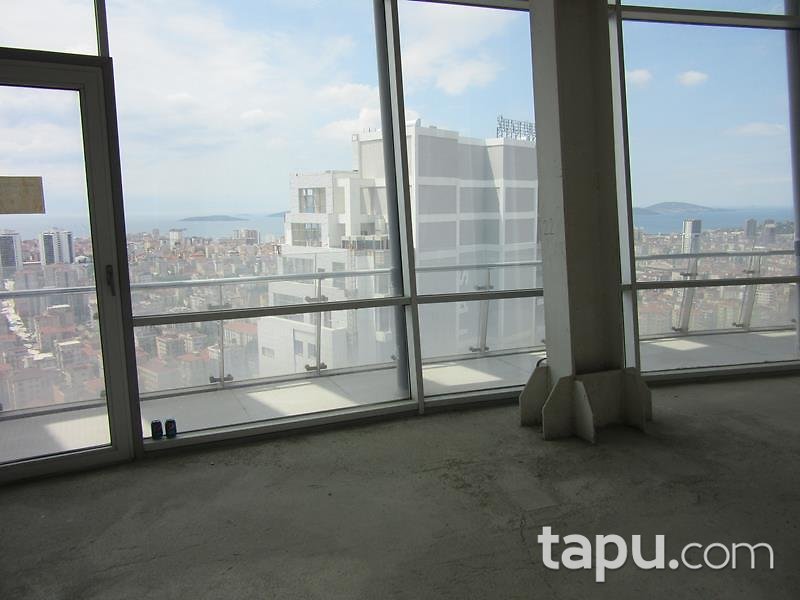 İstanbul Kartal Kuleleri'nde Adalar ve Deniz Manzaralı 702m2 Ofis