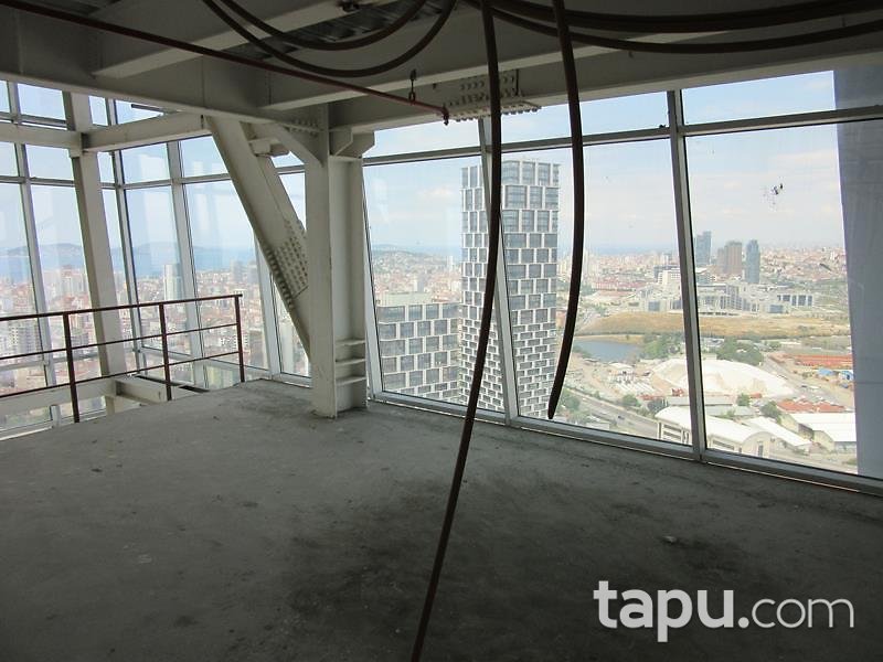 İstanbul Kartal Kuleleri'nde Adalar ve Deniz Manzaralı 702m2 Ofis