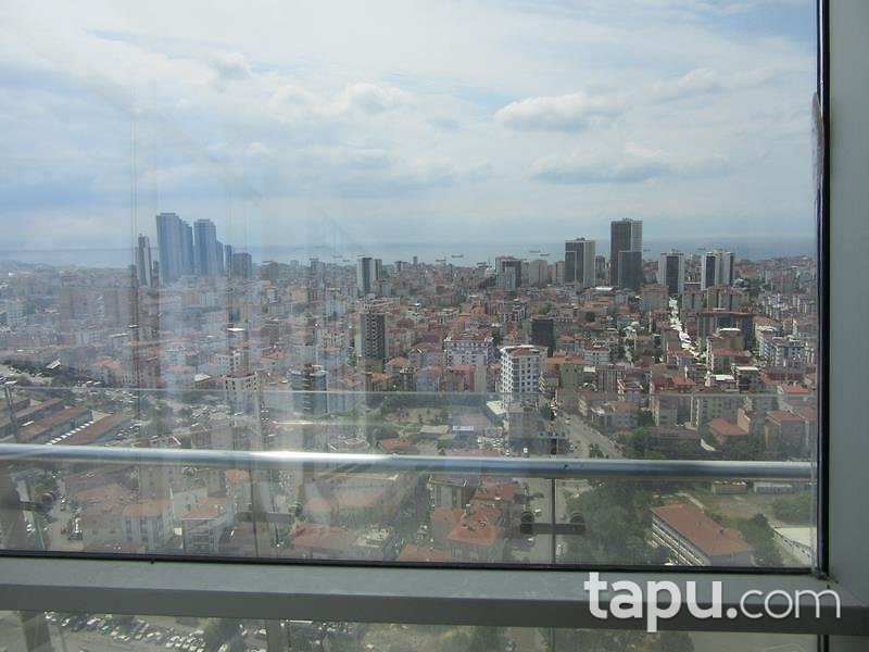 İstanbul Kartal Kuleleri'nde Adalar ve Deniz Manzaralı 702m2 Ofis