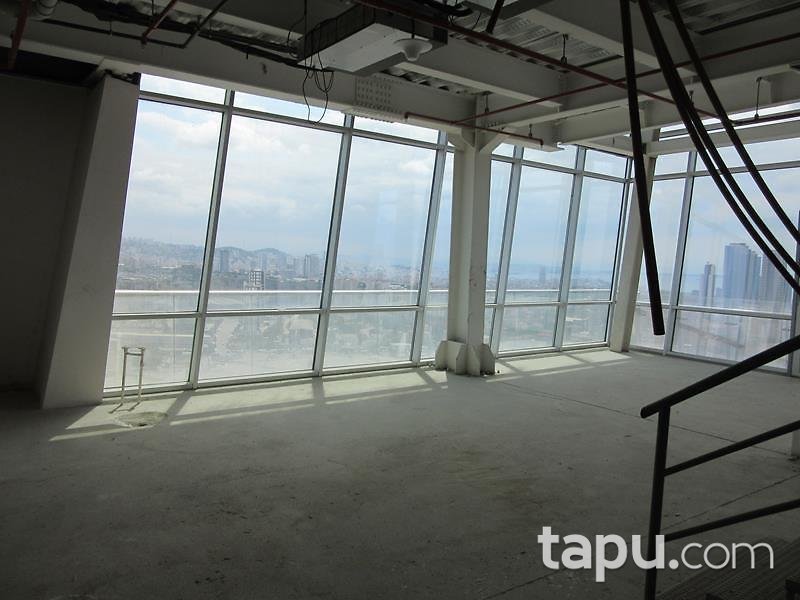 İstanbul Kartal Kuleleri'nde Adalar ve Deniz Manzaralı 702m2 Ofis