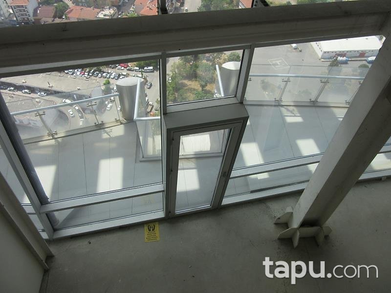 İstanbul Kartal Kuleleri'nde Adalar ve Deniz Manzaralı 702m2 Ofis