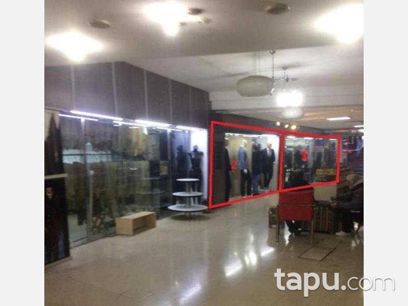 İzmir Konak Mahallesi Kemer Plazada 27 m2 Dükkan