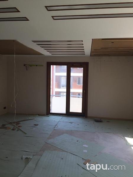 İstanbul Ümraniye Mehmet Akif Mahallesinde 70 m2 2+1 Daire