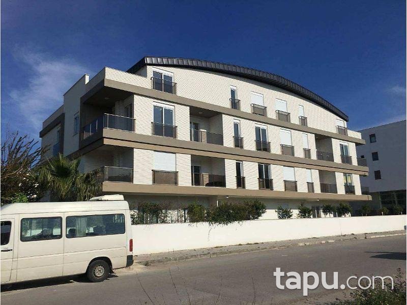 Antalya Muratpaşa Güzeloba Mahallesinde 94 m2 2+1 Daire