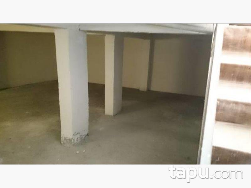Eskişehir Odunpazarı Emek Mahallesinde 206 m2 Depolu Dükkan