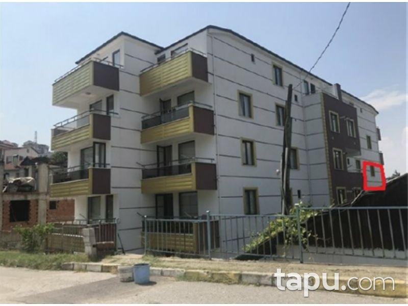 Kocaeli Gölcük Şehitler Mahallesinde 3+1 Daire