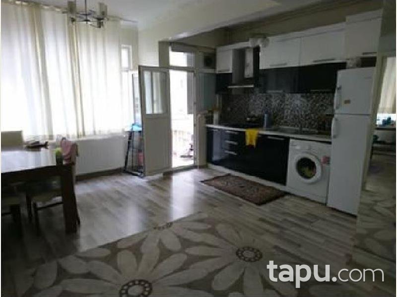 İstanbul İli Fatih İlçesi Aksaray Mahallesinde 2+1 Daire