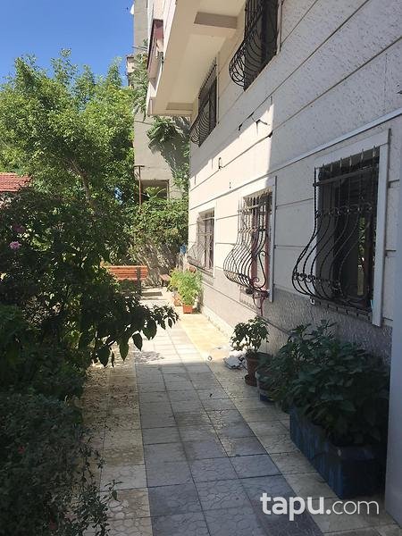 İstanbul Küçükçekmece Cennet Mahallesinde 110 m2 3+1 Daire