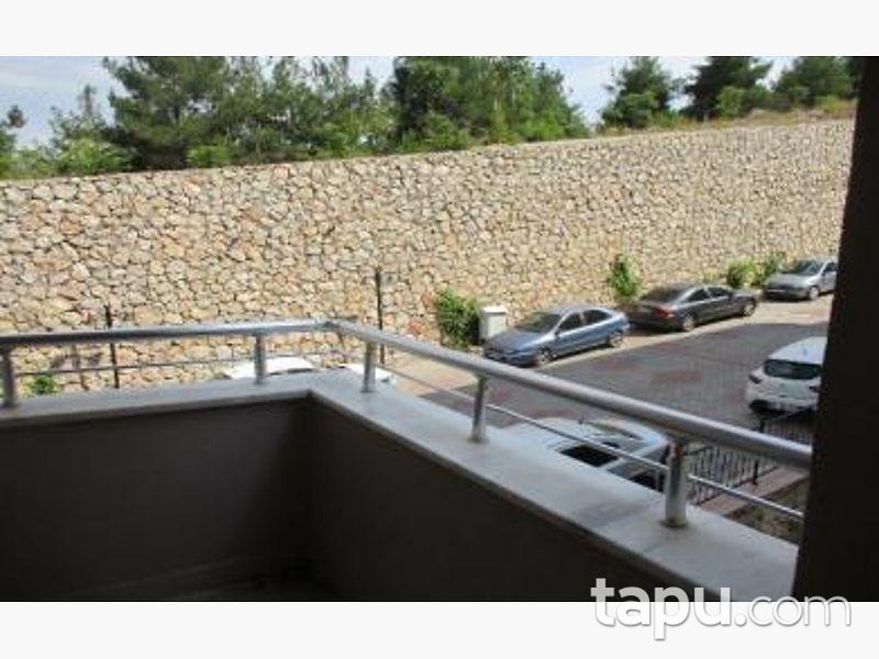 Amasya Merkez Kirazlıdere Mahallesi Yücelen Evler Sitesinde 3+1 Daire