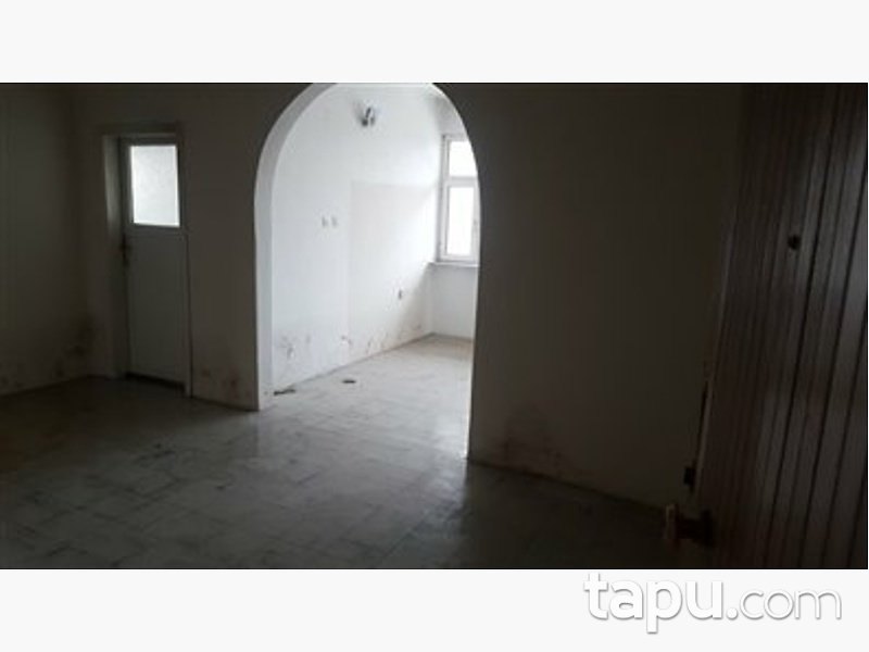 Sakarya Karasu Darıçayırı Mahallesinde 2 Katlı Bina