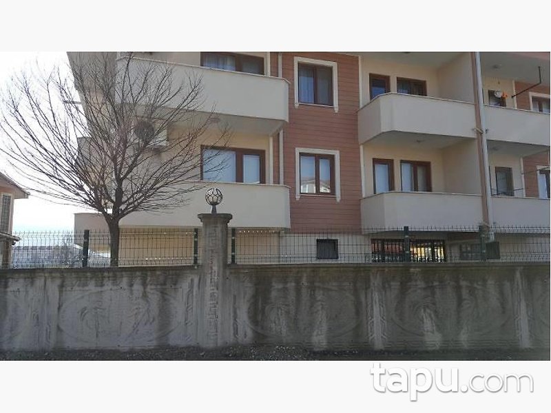Sakarya Serdivan Arabacıalanı Mahallesinde 123 m2 3+1 Daire