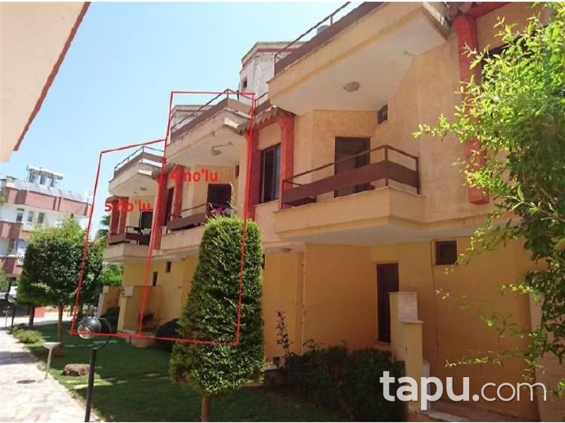 Antalya Serik Belek Mahallesinde Tripleks Villa