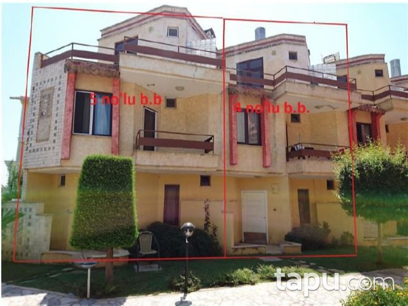 Antalya Serik Belek Mahallesinde Tripleks Villa