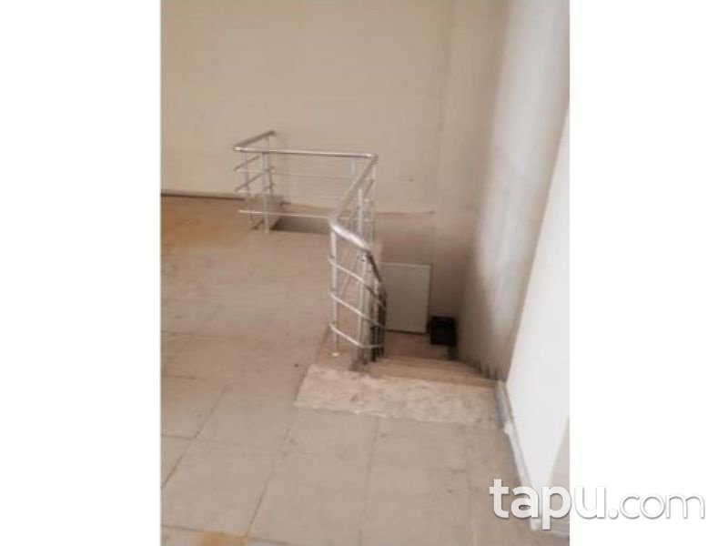 Eskişehir Tepebaşı Şirintepe Mahallesinde Depolu Dükkan