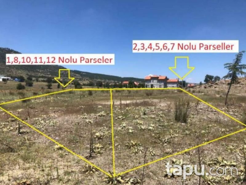 Uşak Eşme Cumhuriyet Mahallesinde 493 m2 Konut İmarlı Arsa