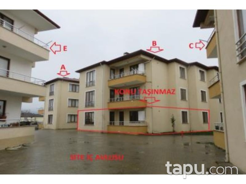 Düzce Merkez Karaca Hacımusa Mahallesinde 105 m2 2+1 Daire