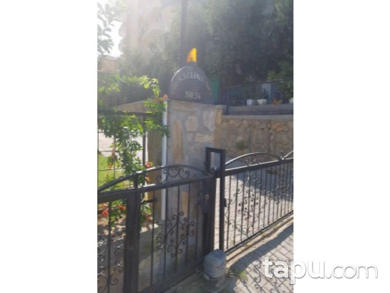 Antalya Alanya Avsallar Mahallesinde 3+1 126 m2 Daire
