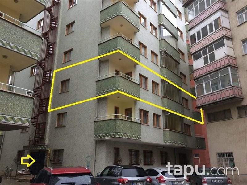 Gümüşhane Karşıyaka Mahallesi Görkem Konut Yapı'da 3+1 Daire