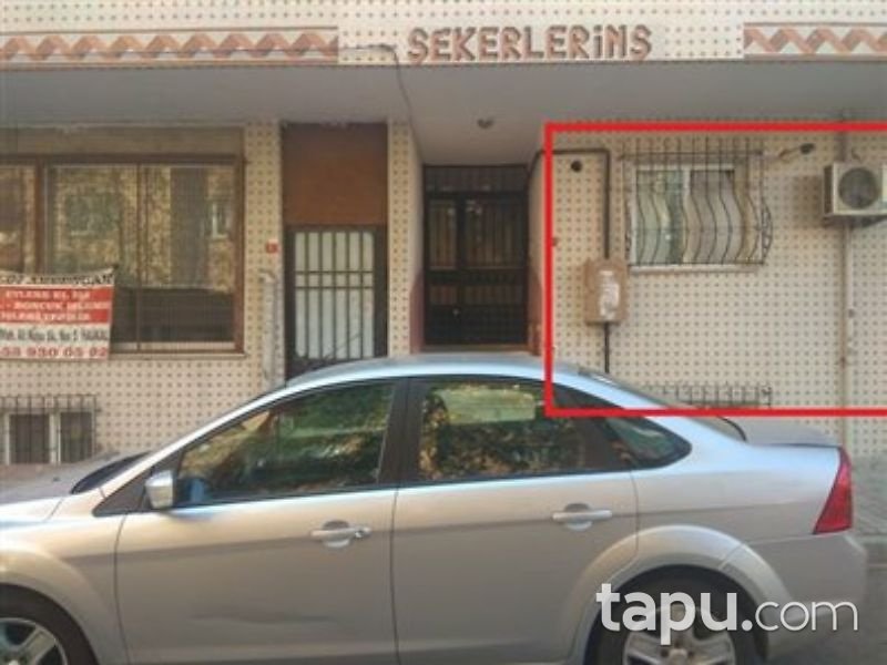 İstanbul Küçükçekmece İnönü Mahallesinde 2+1 75m2 Daire