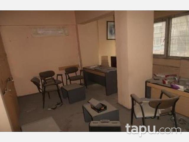 Amasya Merkez Hacı İlyas Mahallesinde 33 m2 Ofis