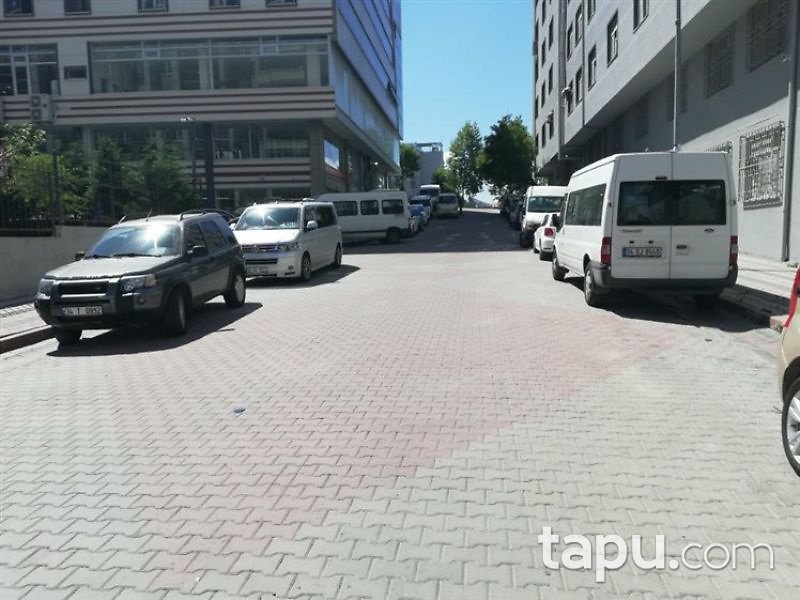 İstanbul Sultangazi Cebeci Mahallesinde 3+1 130 m2 Daire