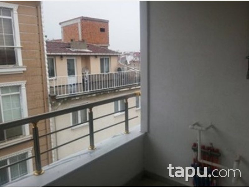 Kırklareli Karakaş Mahallesinde 195 m2 Çatı Piyesli Daire