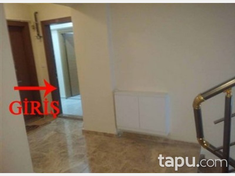 Kırklareli Karakaş Mahallesinde 195 m2 Çatı Piyesli Daire