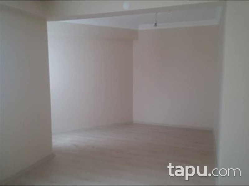 Kırklareli Karakaş Mahallesinde 195 m2 Çatı Piyesli Daire