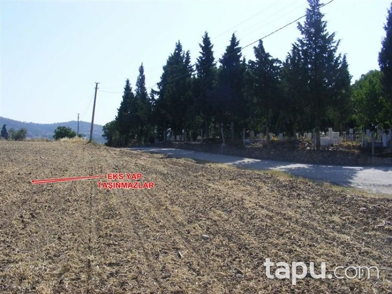 Manisa Yunusemre Üçpınar Mahallesinde 290 m2 İmarlı Arsa
