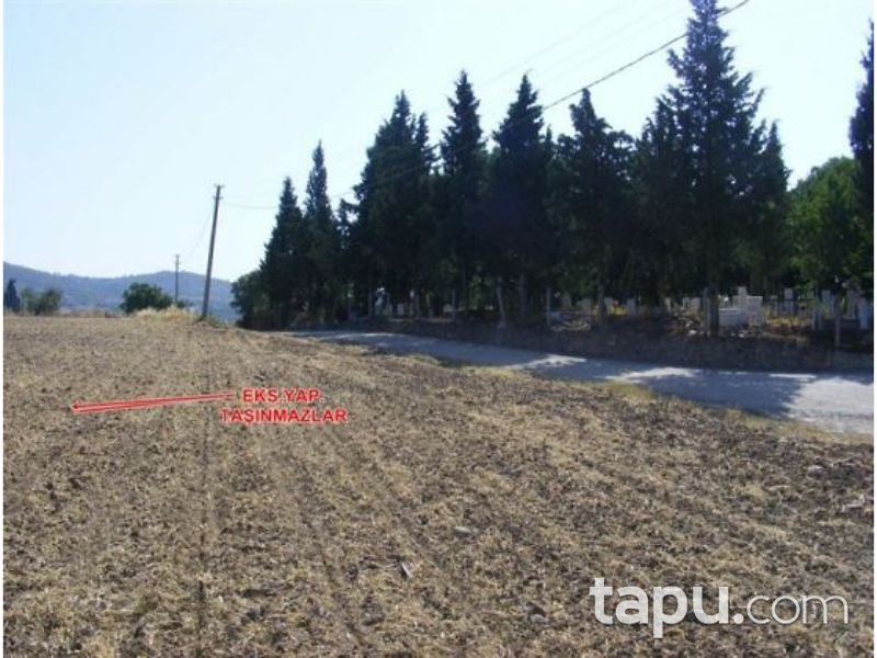 Manisa Yunusemre Üçpınar Mahallesinde 290 m2 İmarlı Arsa