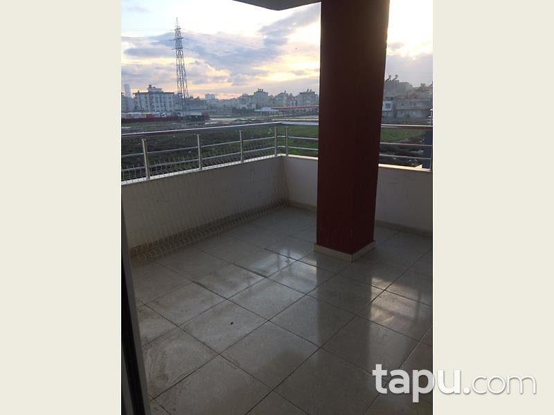 Mersin Akdeniz Şevket Sümer Mahallesinde 136 m2 3+1 Daire