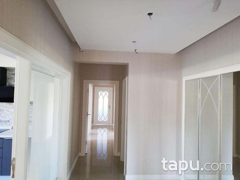 Konya Meram Alavardı Mahallesi Görgülü Deluxe'de 240m2 4+1 Daire