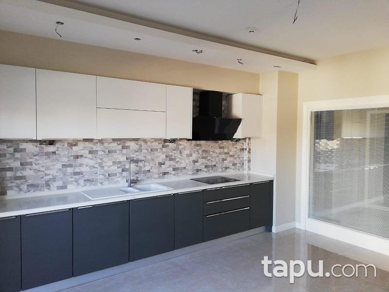 Konya Meram Alavardı Mahallesi Görgülü Deluxe'de 240m2 4+1 Daire