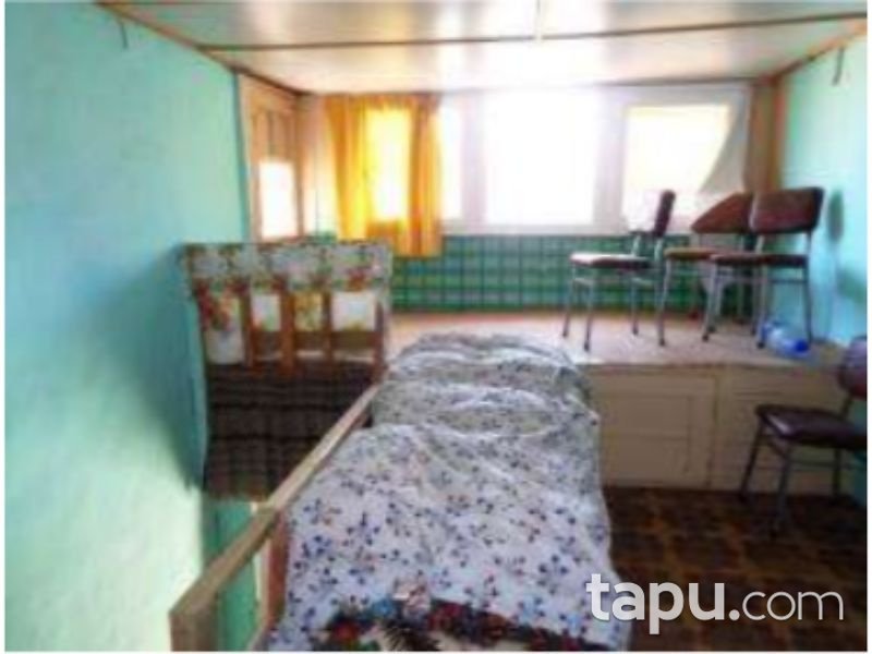 Antalya Elmalı Tahtamescit Mahallesinde 130 m2 Hisseli Kargir Ev