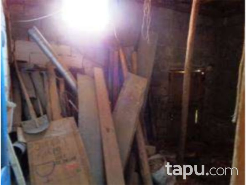 Antalya Elmalı Tahtamescit Mahallesinde 130 m2 Hisseli Kargir Ev