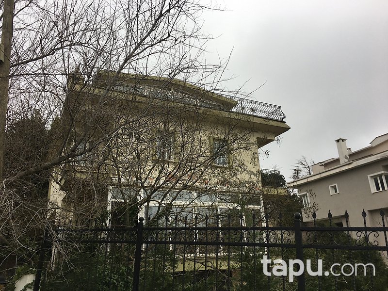 İstanbul Büyükçekmece Türkoba Mahallesinde Villa