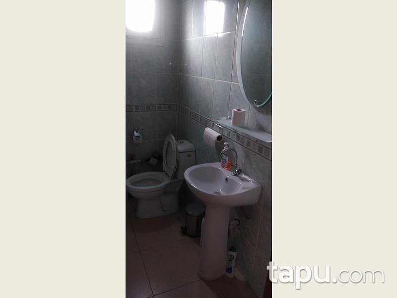 Mersin Akdeniz Camii Şerif Mahallesinde 80 m2 Büro