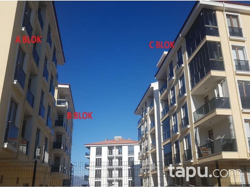 Burdur Merkez Armağan İlci Mahallesinde 1+1 48 m2 Daire