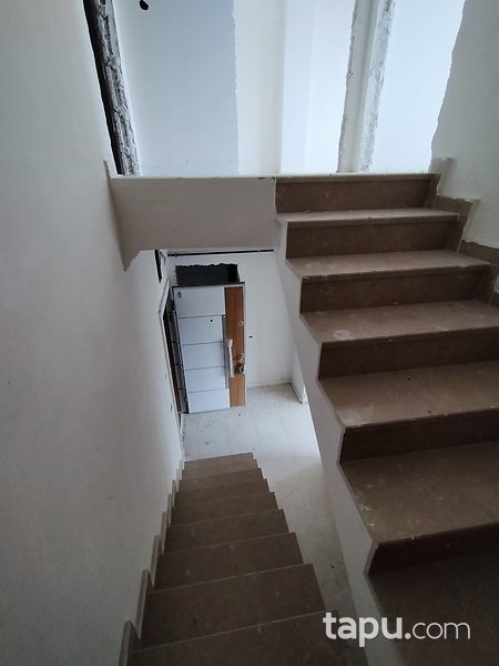 Bilecik Merkez Cemre Yaşam Sitesi Natamam Dubleks Daire