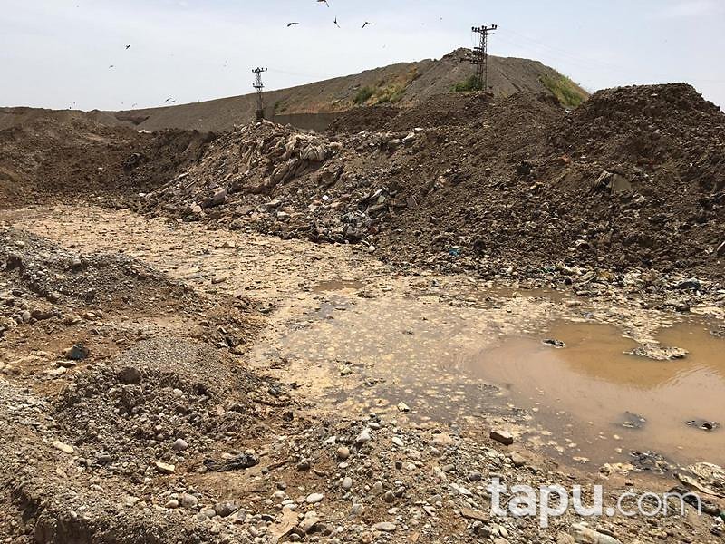 Diyarbakır Bismil Fatih Mahallesinde 6528 m2 Tarla