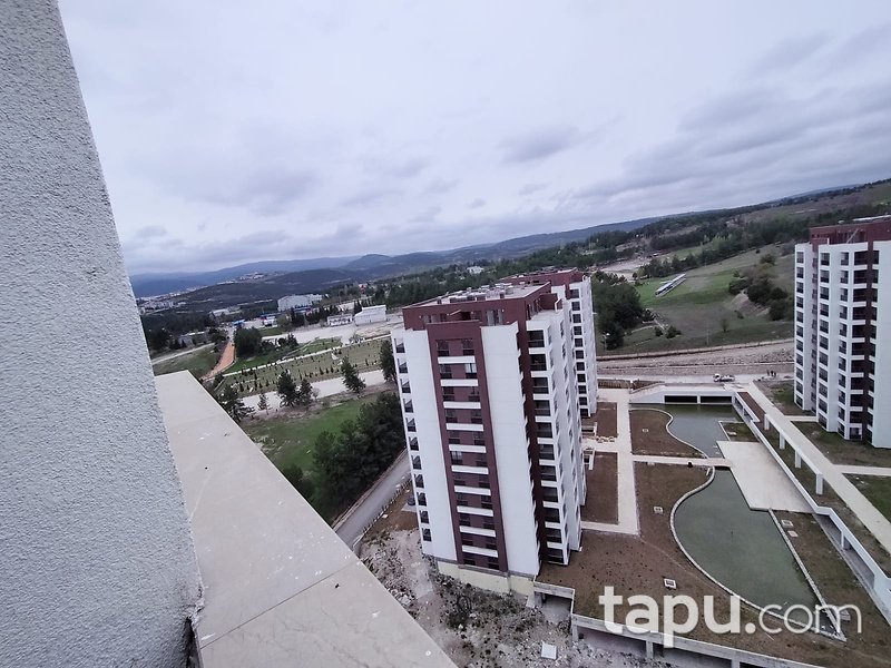 Bilecik Merkez Bahçelievler Mahallesi Cemre Yaşam Sitesinde 92 m2 2+1 Dubleks Daire